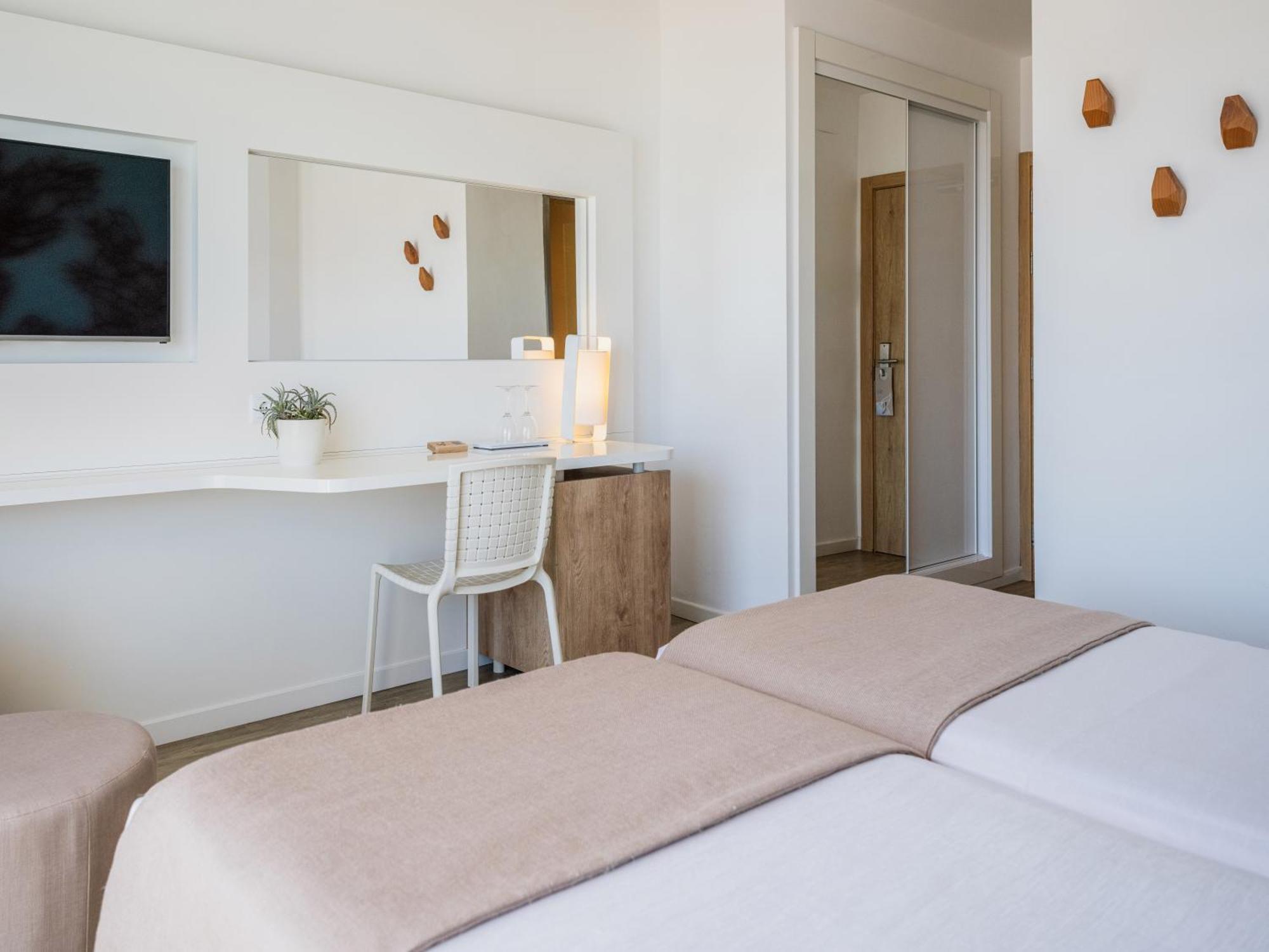The Sea Hotel By Grupotel - Adults Only Can Picafort  Esterno foto