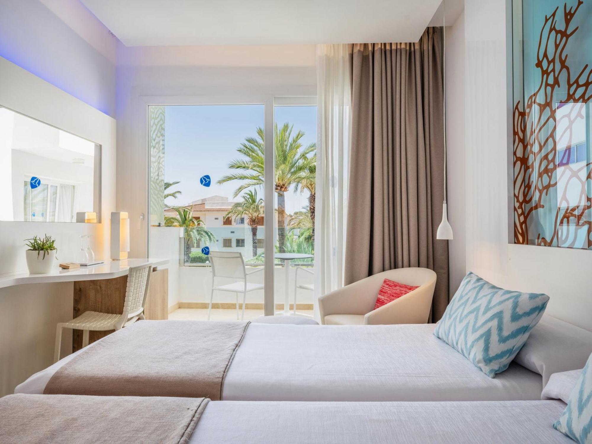 The Sea Hotel By Grupotel - Adults Only Can Picafort  Esterno foto